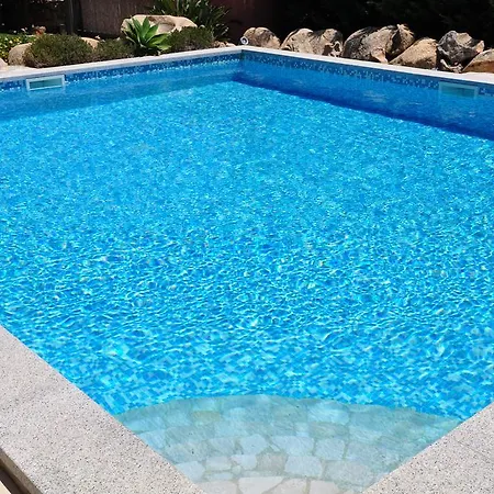 La Dei Graniti Konukevi