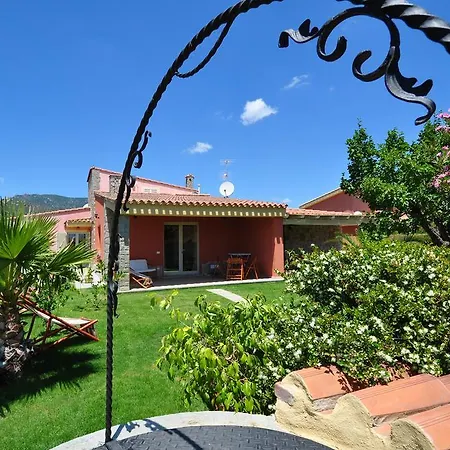 Konukevi La Dei Graniti Villasimius