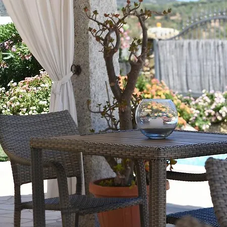 Konukevi La Dei Graniti Villasimius