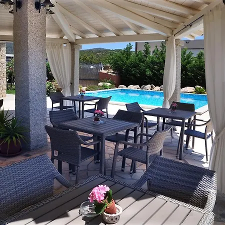 La Dei Graniti Guest house *