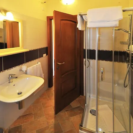 Guest house La Dei Graniti